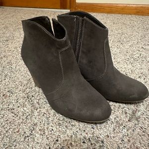 Grey report booties size 8.5